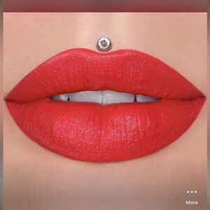 Jeffree Star Velvet Trap Lipstick
Cherry Soda